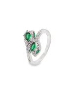 Anillo Cabeza de Vibora con Circonia