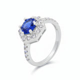 Anillo De Flor Con Circonias
