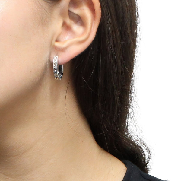 Arete Ovalo Bali de Plata Lisa