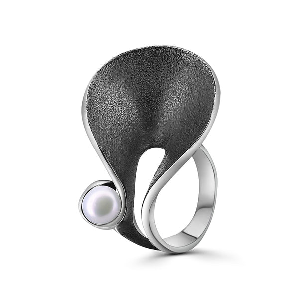 Anillo De Plata Oxidada Con Perla Perla / #6
